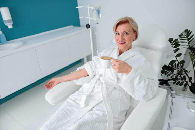 Woman,Takes,Care,About,Her,Skin,And,Doing,Cosmetology,And